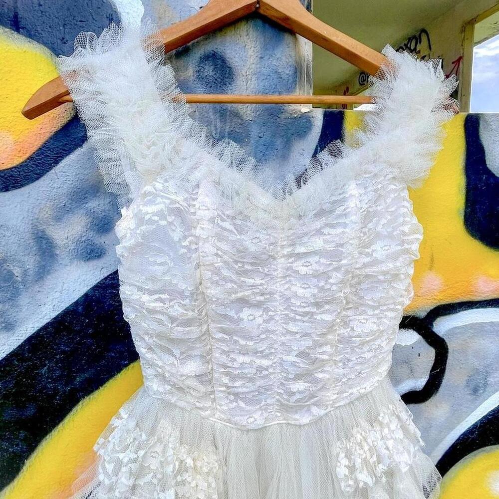 1950s white tulle & lace cupcake dress boned corset bodice multi layer peplum - Picture 3 of 6